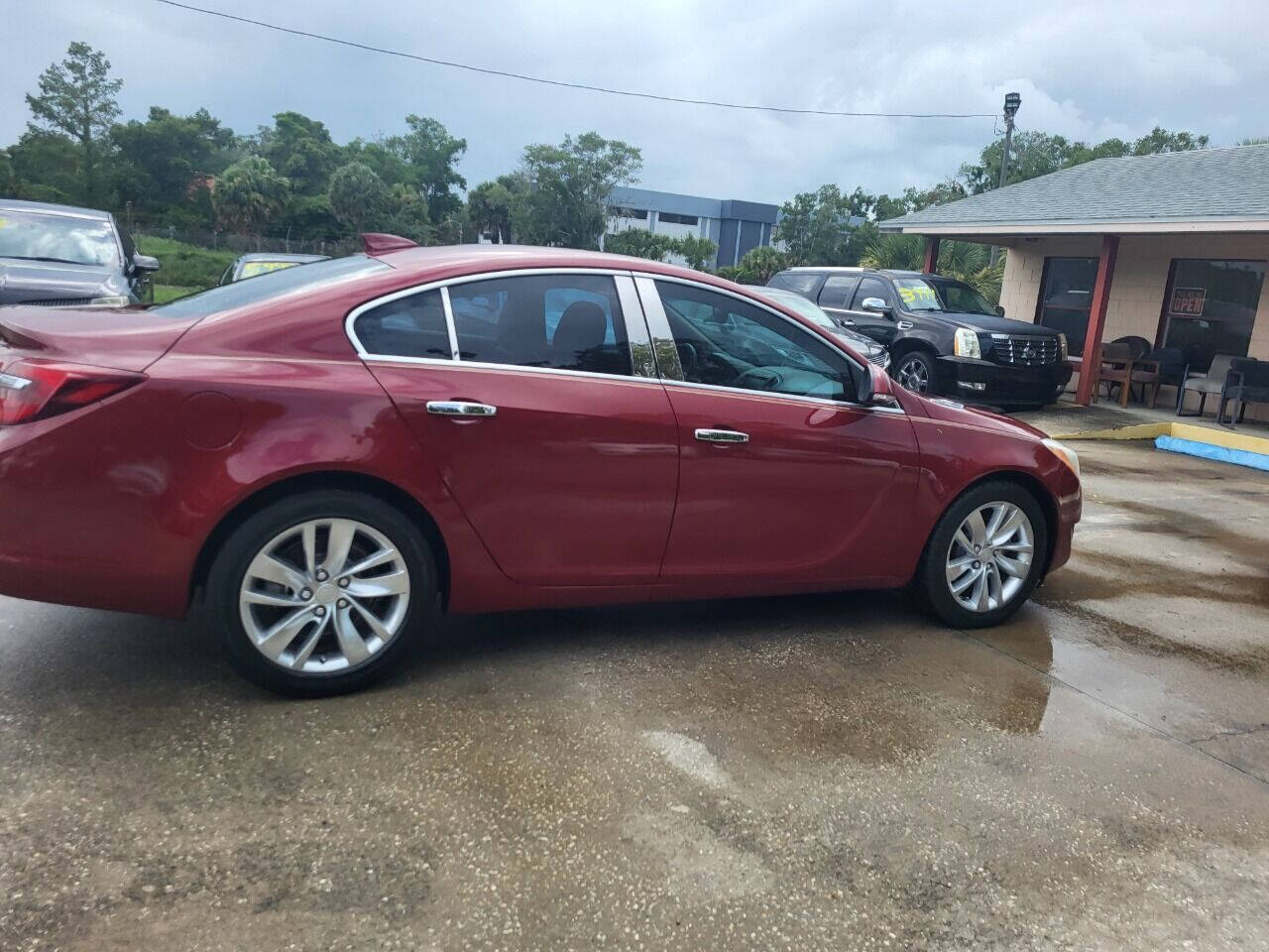 2015 Buick Regal for sale at FAMILY AUTO BROKERS in Longwood, FL