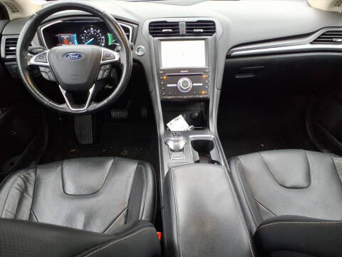 2020 Ford Fusion Energi Titanium