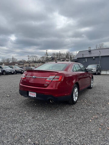2013 Ford Taurus SEL