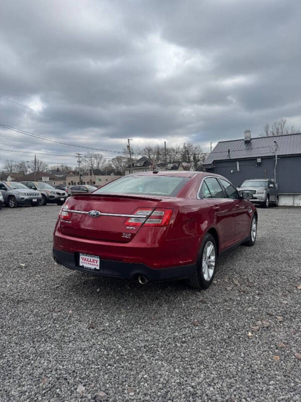 2013 Ford Taurus SEL