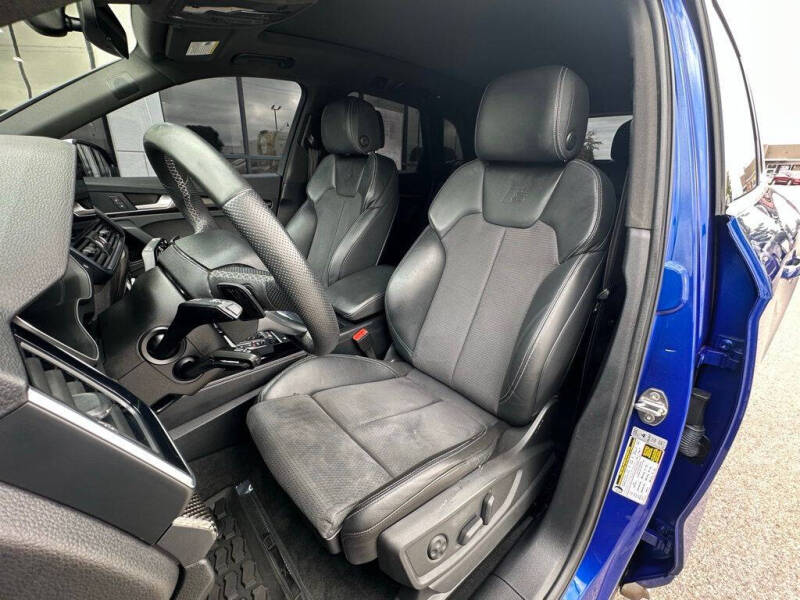 2022 Audi SQ5 3.0T quattro Premium Plus