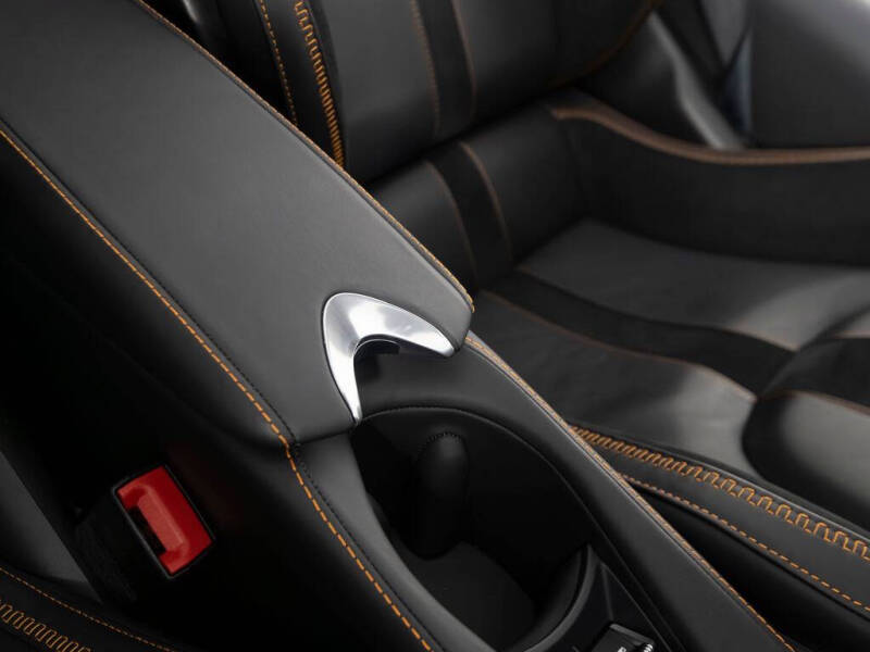 2024 McLaren 750S Spider