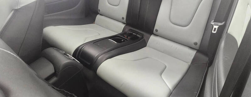 2010 Audi S5 3.0T quattro Prestige