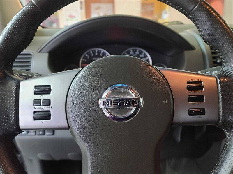 2006 Nissan Pathfinder SE