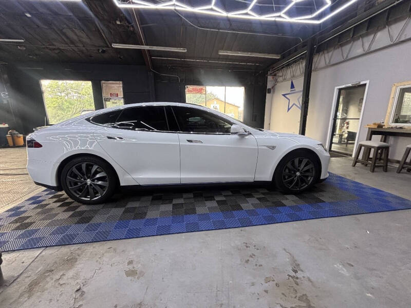 2012 Tesla Model S Performance
