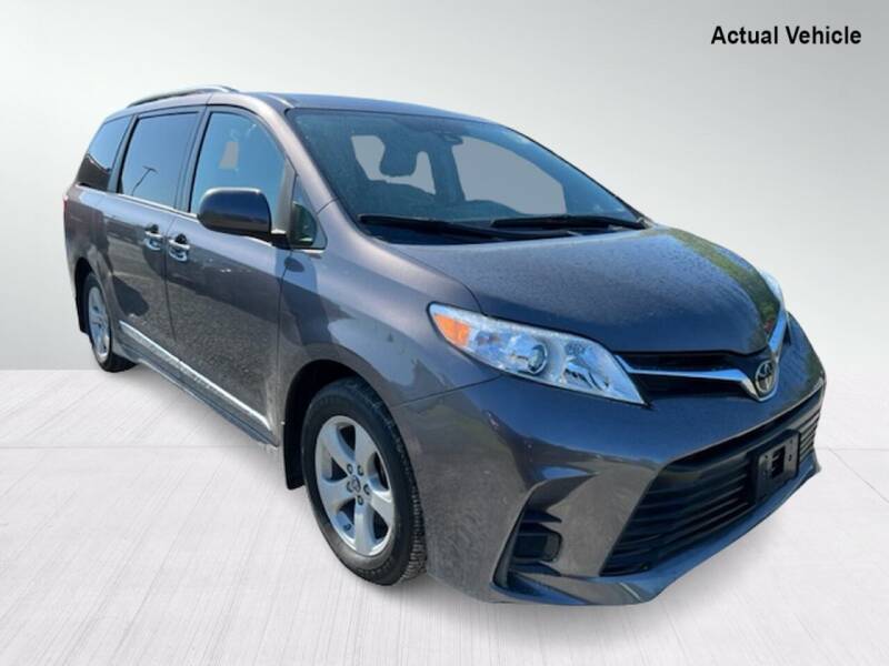 2019 Toyota Sienna for sale in Chambersburg, PA