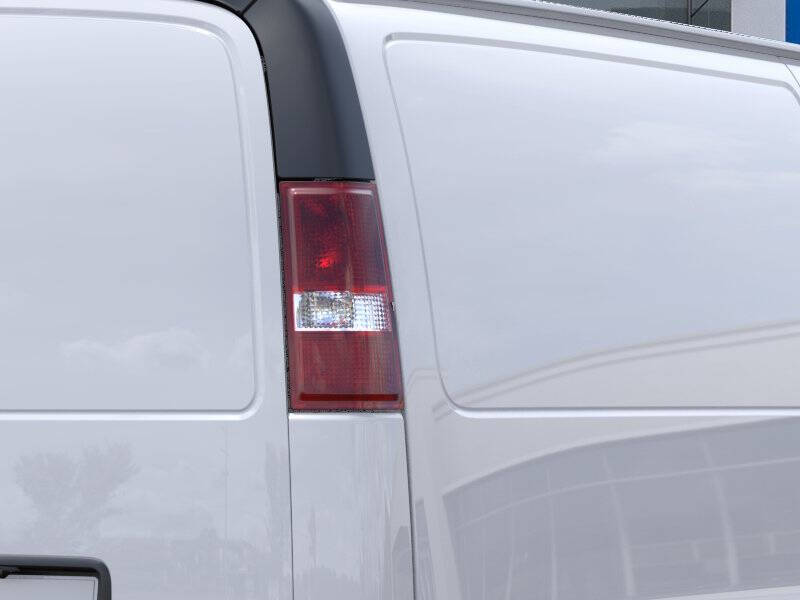 2026 Chevrolet Express 2500
