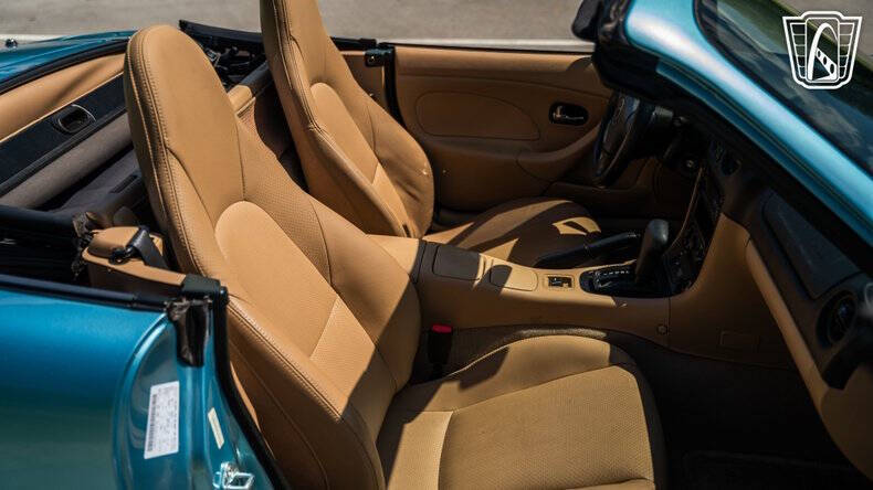 2001 Mazda MX-5 Miata