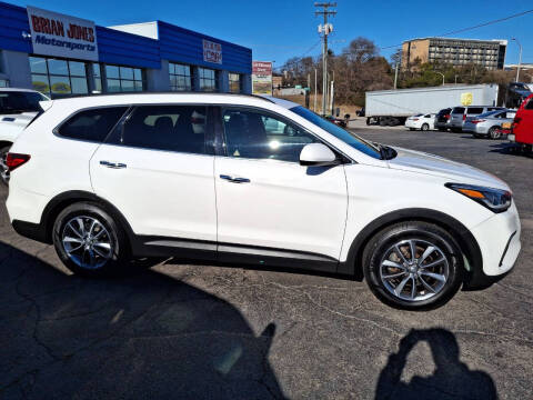 2017 Hyundai Santa Fe SE