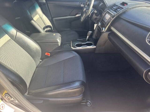 2012 Toyota Camry SE