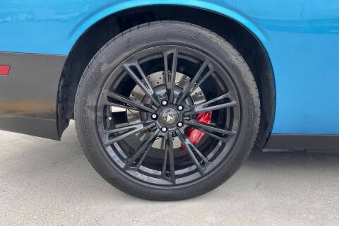 2010 Dodge Challenger SRT8