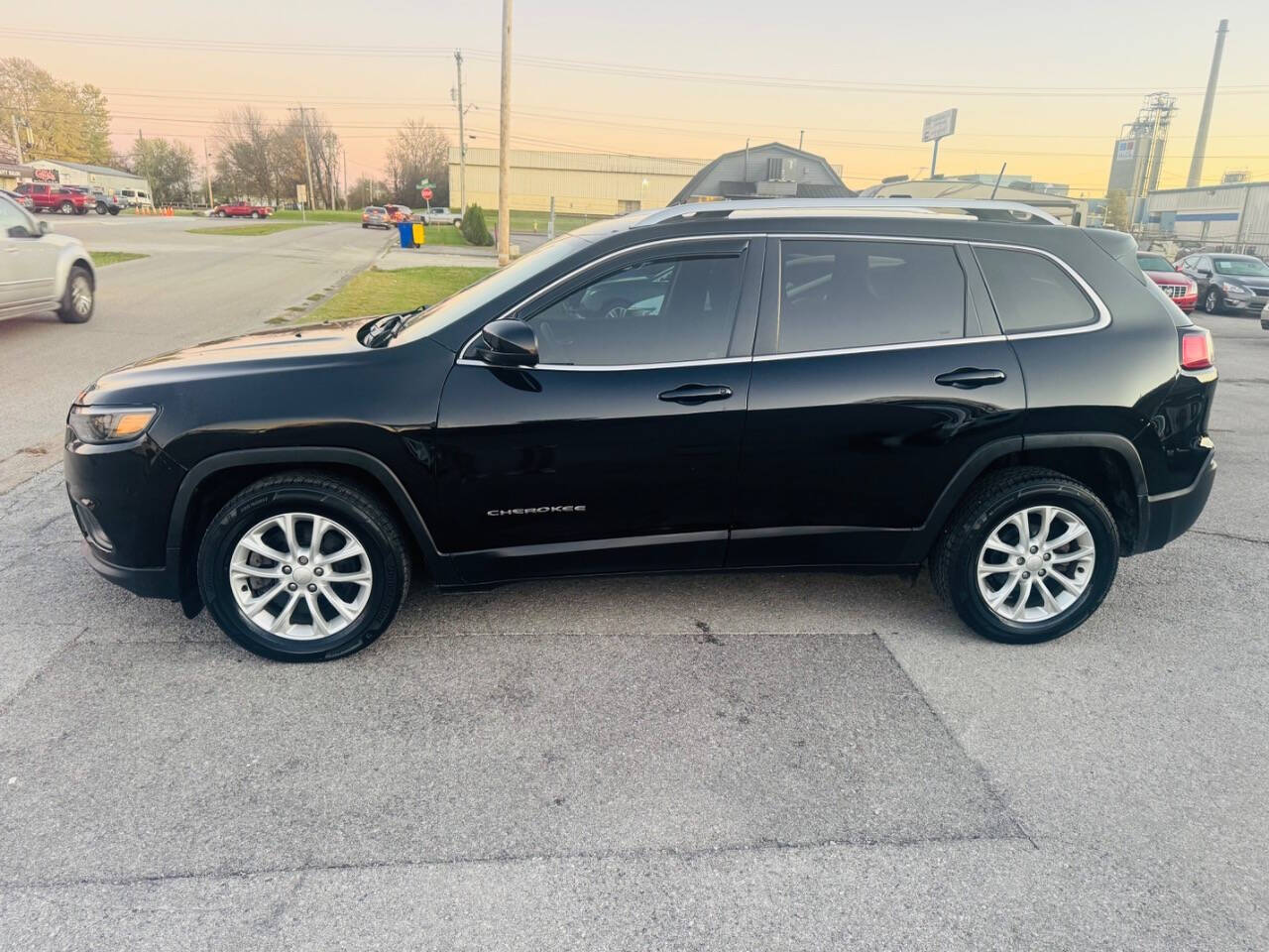 2019 Jeep Cherokee for sale at Speed Auto Sales Inc in Bowling Green, KY