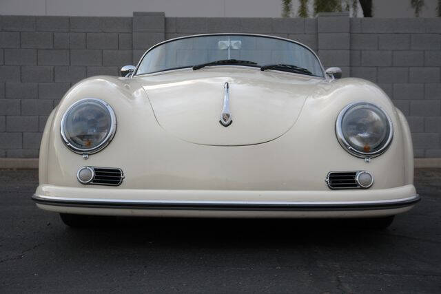 1970 Porsche 356 Speedster 9