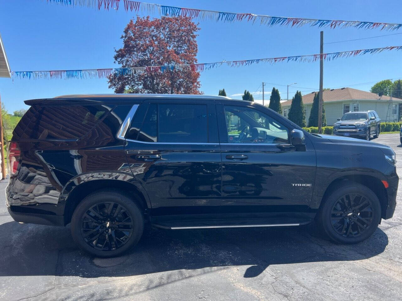 2021 Chevrolet Tahoe for sale at Serwe Automotive, Inc in Kewaskum, WI