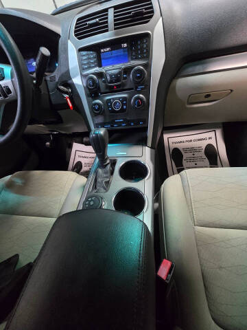 2012 Ford Explorer