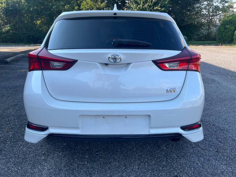 2017 Toyota Corolla iM