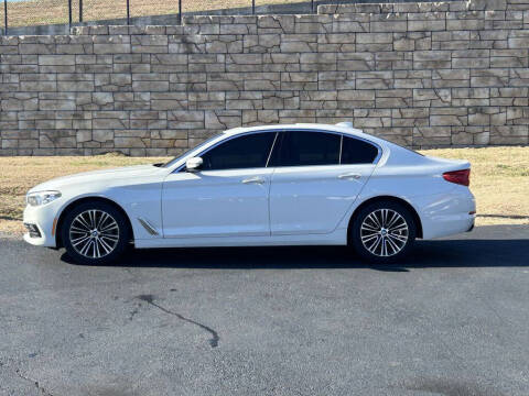 2018 BMW 5 Series 540i