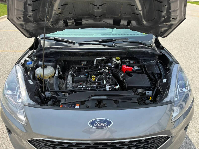 2022 Ford Escape SE