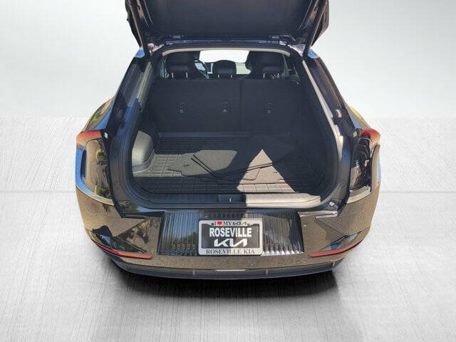 2023 Kia EV6 Wind
