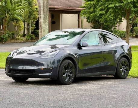 2025 Tesla Model Y Long Range