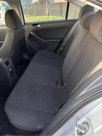 2015 Volkswagen Jetta