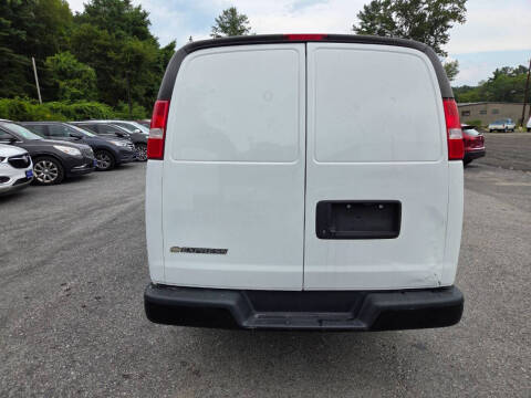 2019 Chevrolet Express 2500