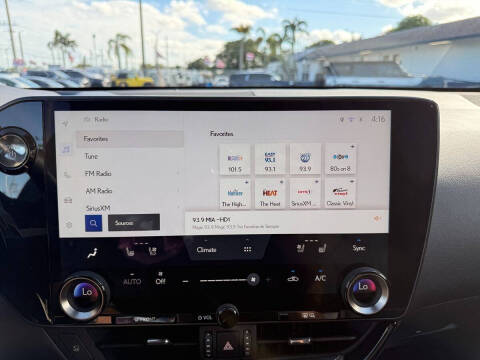 2024 Lexus NX 350h Premium