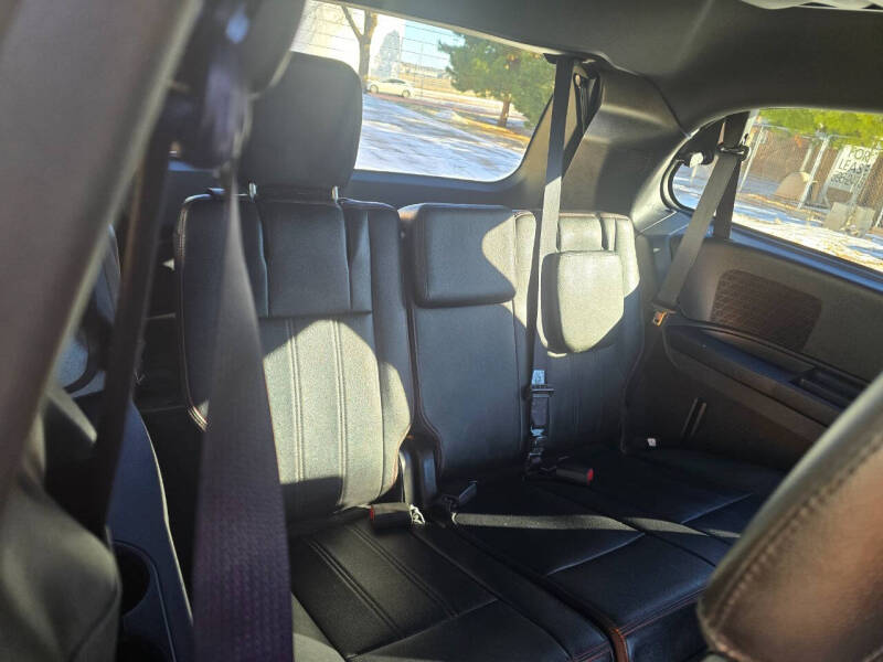 2015 Dodge Grand Caravan R/T