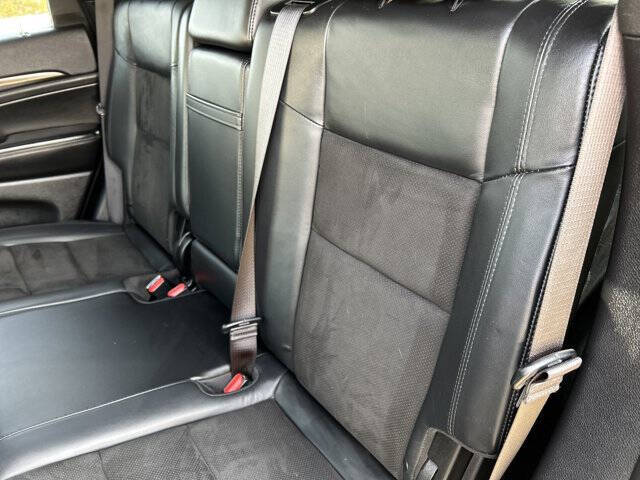 2019 Jeep Grand Cherokee Laredo E