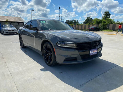 2018 Dodge Charger SXT
