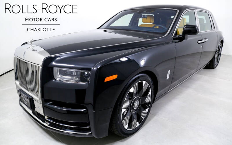 2024 Rolls-Royce Phantom EWB