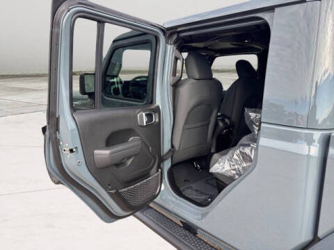 2026 Jeep Gladiator Sport S