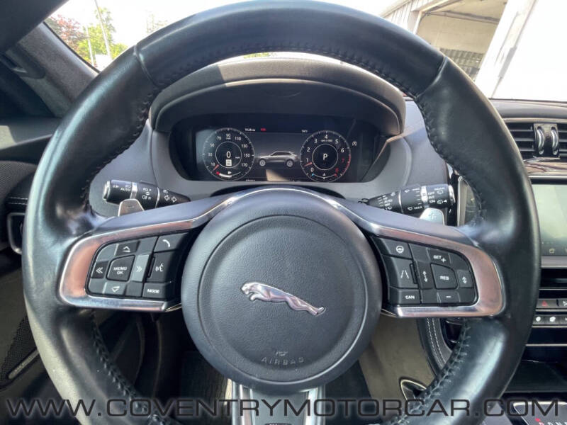 2019 Jaguar F-PACE S