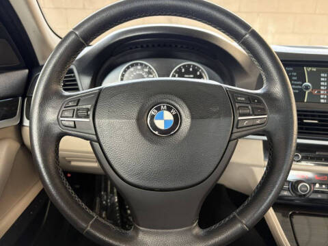 2012 BMW 5 Series 528i