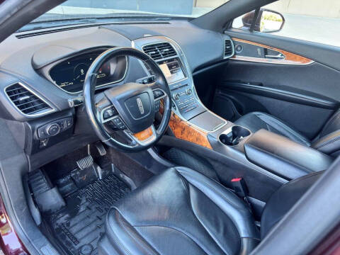 2019 Lincoln Nautilus Reserve