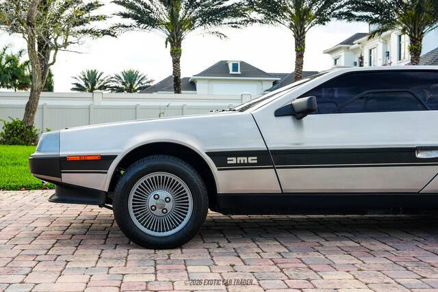1981 DeLorean DMC-12