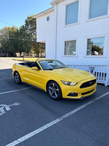 2015 Ford Mustang V6