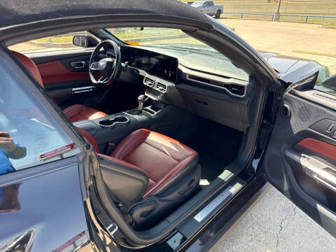 2024 Ford Mustang EcoBoost Premium