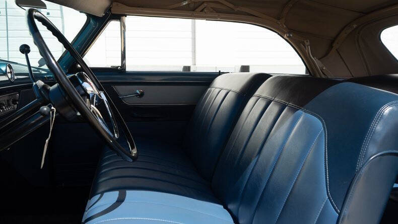 1953 Ford Crestline