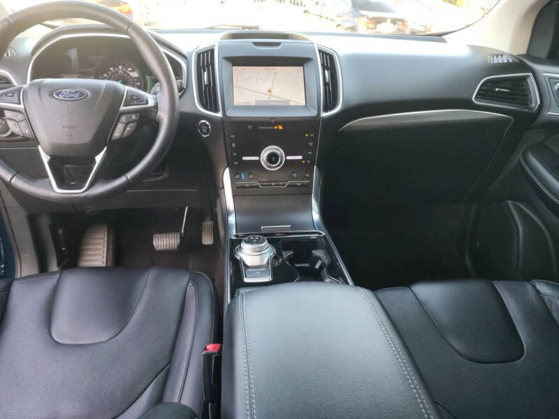 2020 Ford Edge Titanium - Photo 14