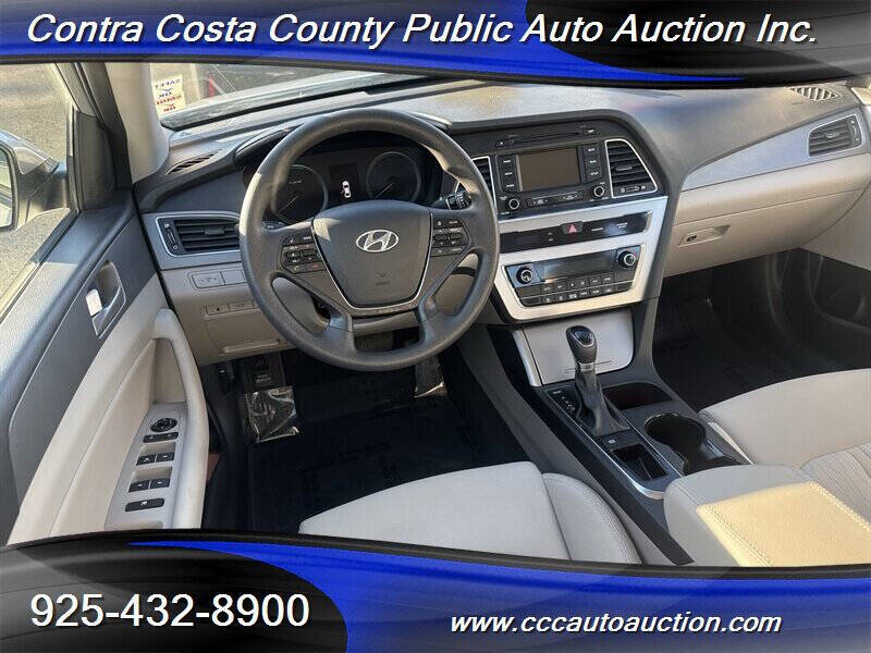 2016 Hyundai Sonata Hybrid SE