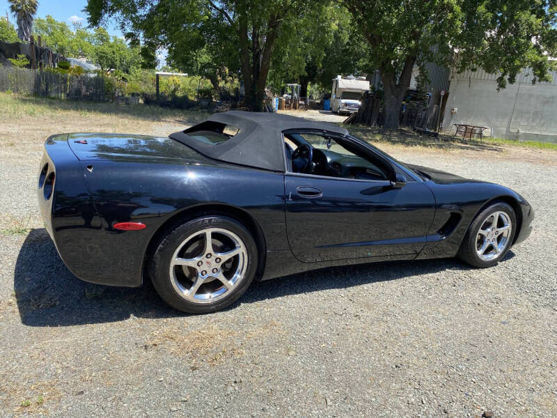 2004 Chevrolet Corvette