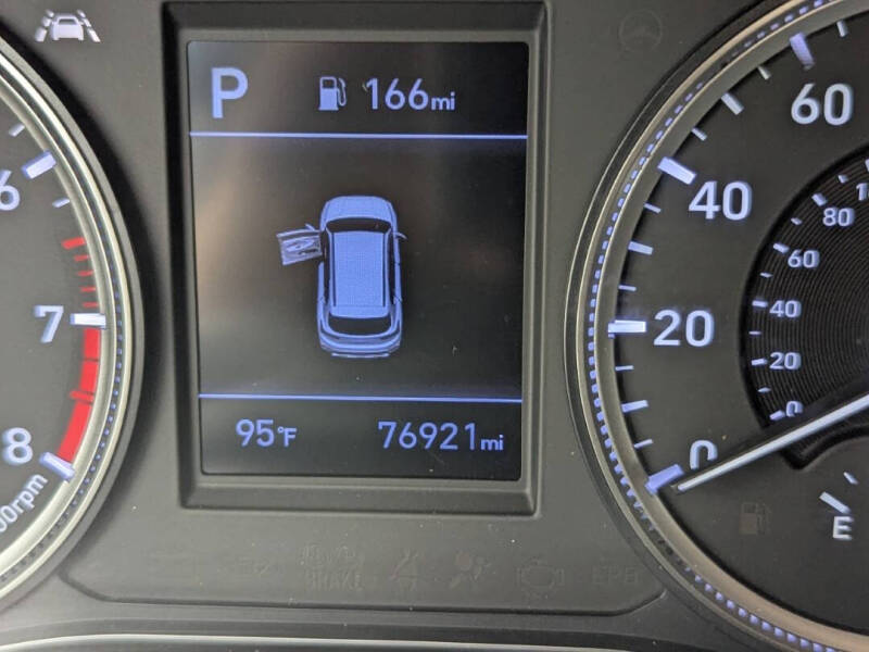 2020 Hyundai Santa Fe SE