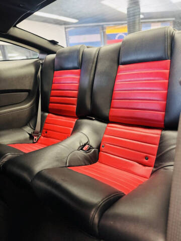 2010 Ford Mustang V6 Premium