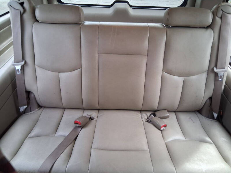 2004 GMC Yukon XL 1500 SLT