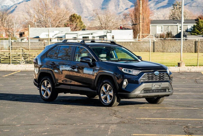 2021 Toyota RAV4 Hybrid XLE Premium