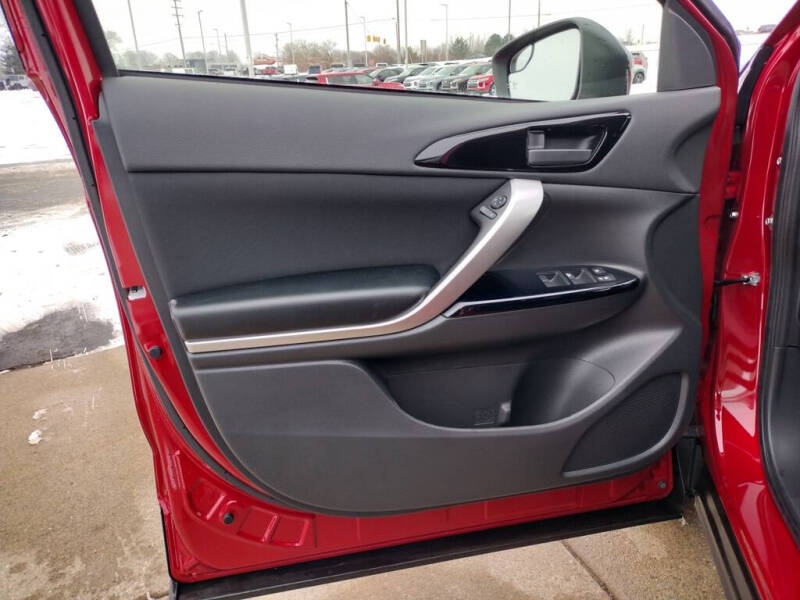 2026 Mitsubishi Eclipse Cross LE