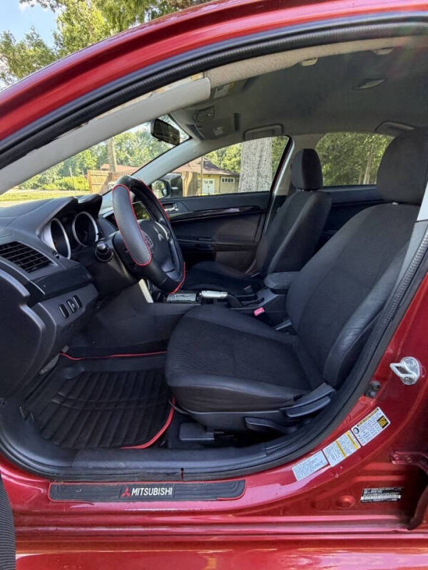 2016 Mitsubishi Lancer ES