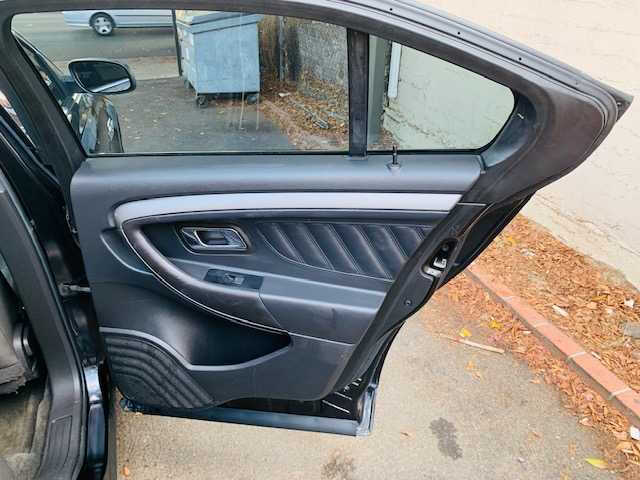 2011 Ford Taurus SEL