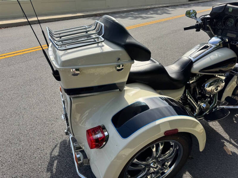 2012 Harley-Davidson FLHTC103 -